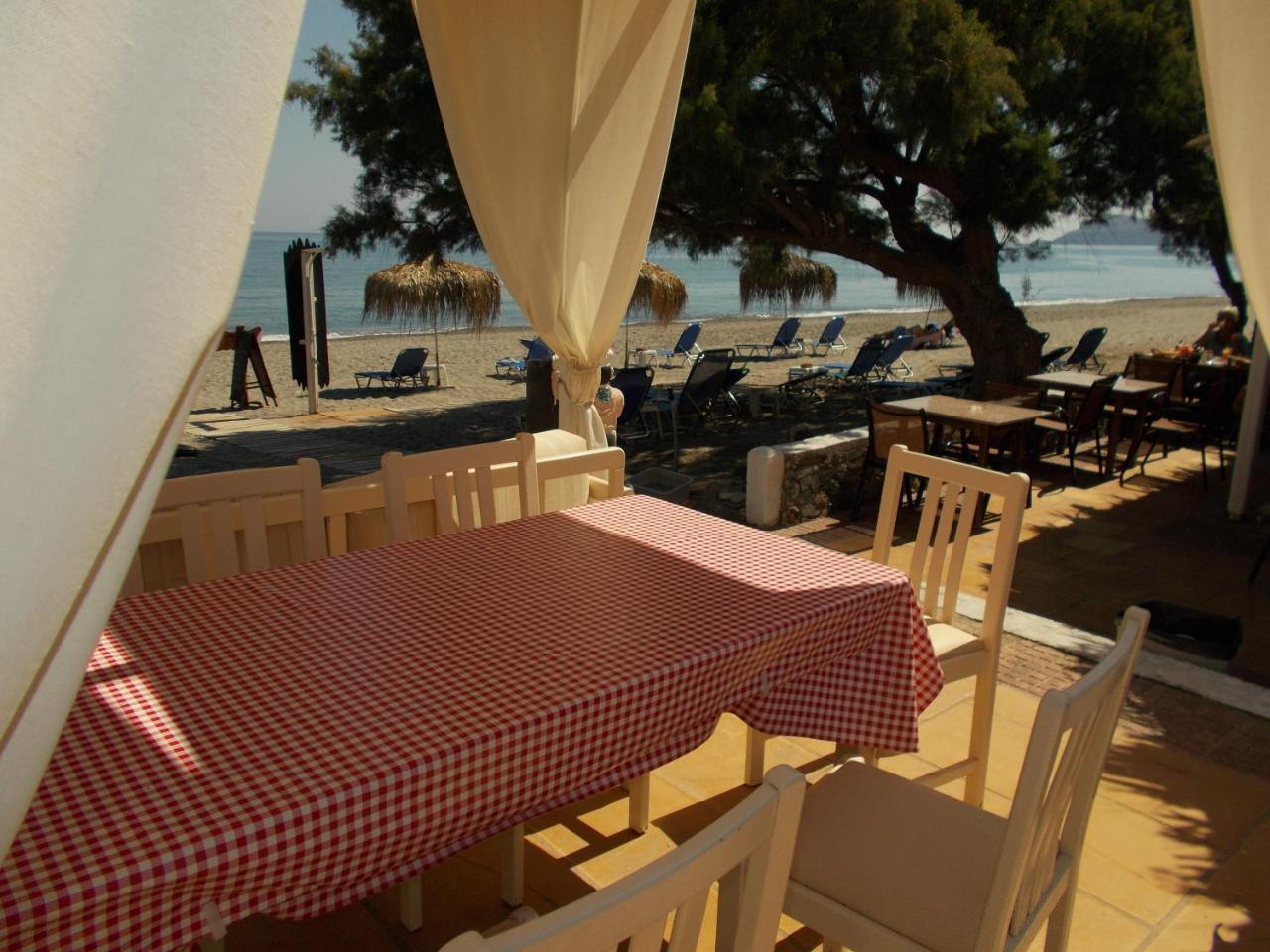 Hippokratis Apartments Gerani  Екстер'єр фото